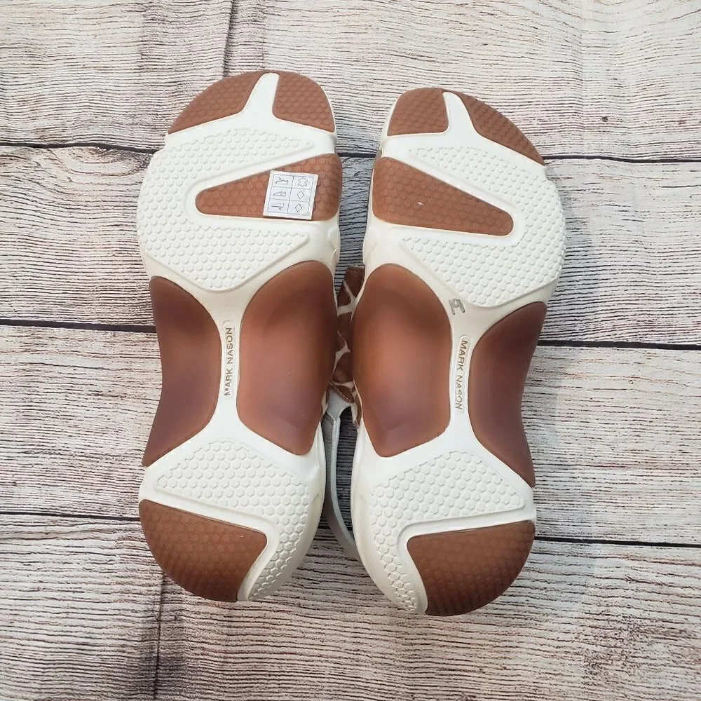 NWOB MARC NASON Giraffe Sandal Platform, Sz 10